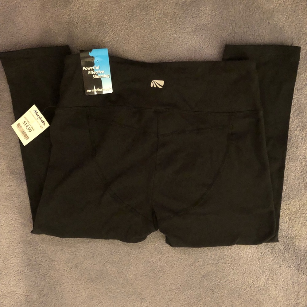 Capri workout pants